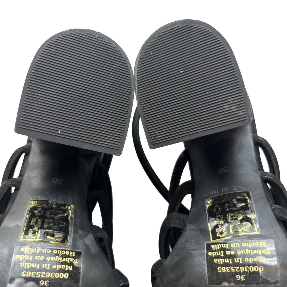 Free People Heels Size 36 US 6 "Colette" Cinched Leather Block Sandals Black - Picture 10 of 11